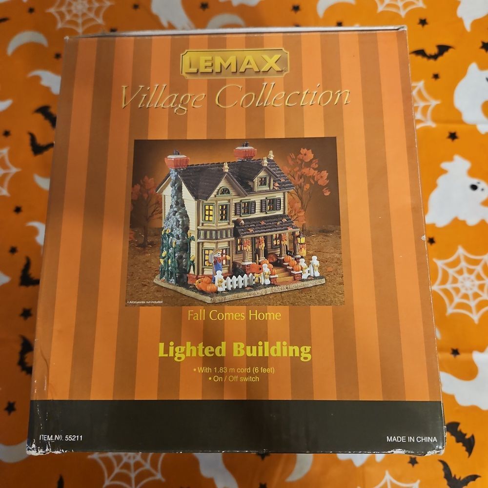 Lemax "Fall Comes Home" Harvest Crossing Lighted Building - Picture 4 of 7